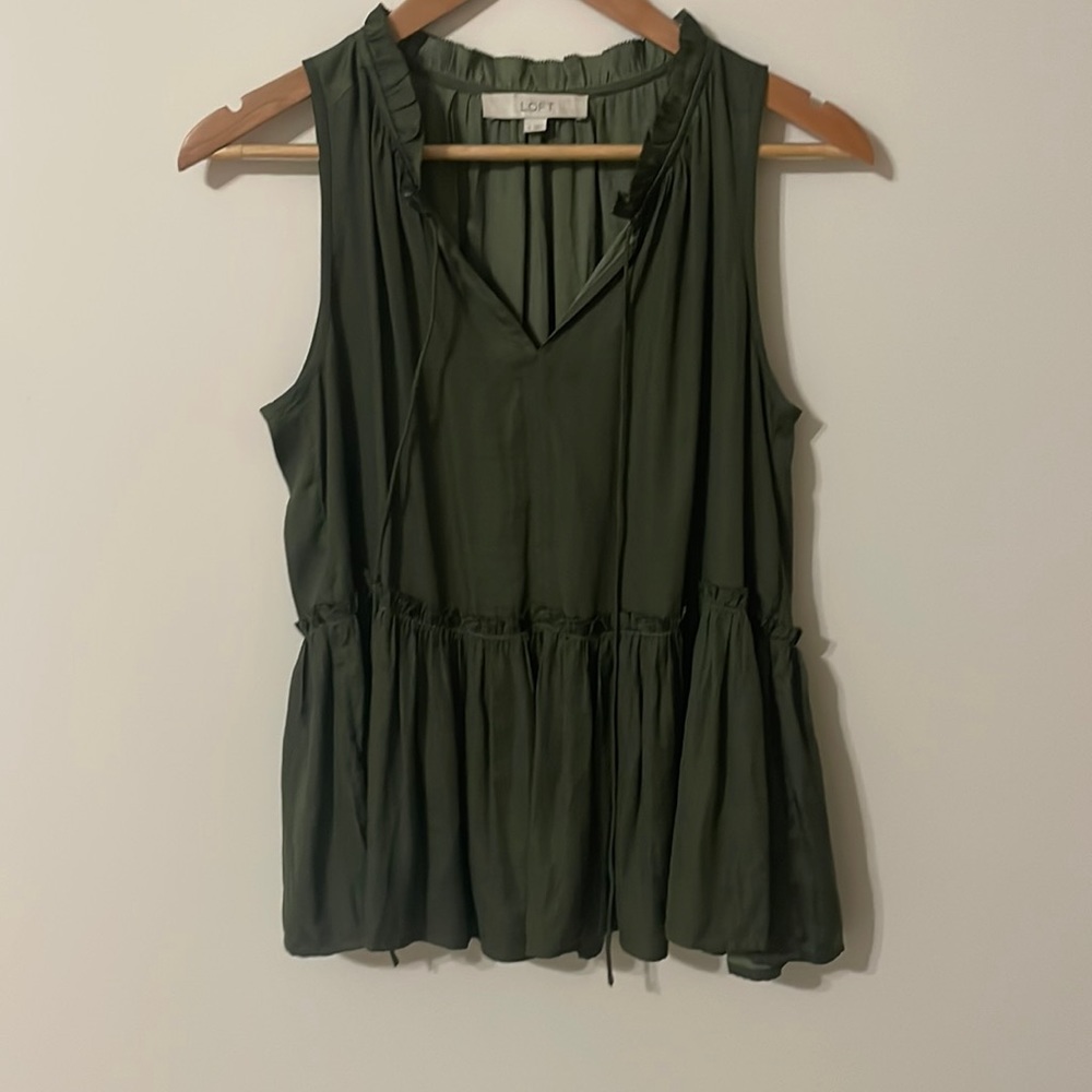 Loft blouse tank in dark green